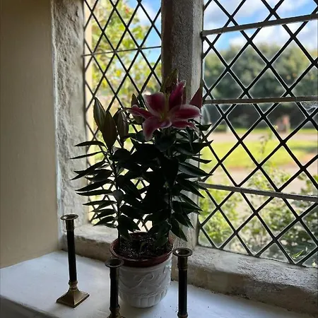 Moresby Hall Country House Hotel 5*
