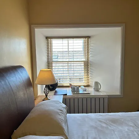 Moresby Hall 호텔 4*