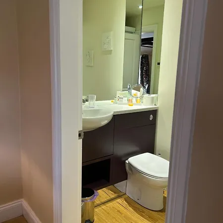 Hotel Moresby Hall 4*