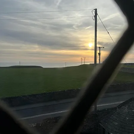 Moresby Hall Hotel 4*