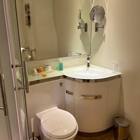 ホテル Moresby Hall